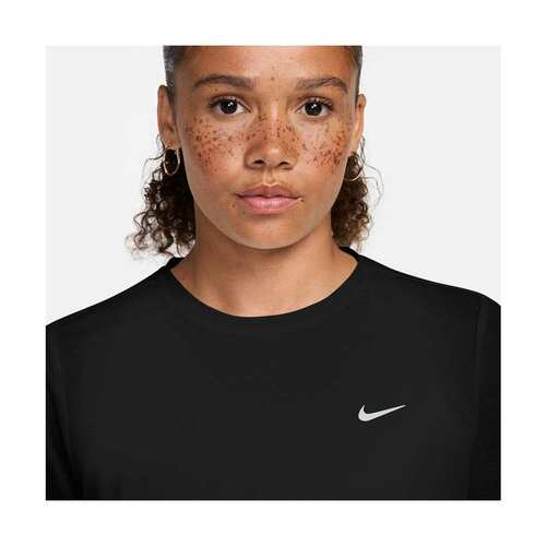日本直邮Nike 女士 SWFT NVLT BRTHE S/S 短袖上衣 耐克黑色/米色 - 图0