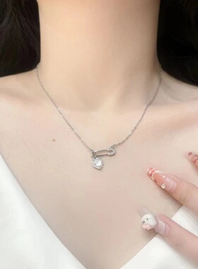 kcooou原创「别针爱心」项链