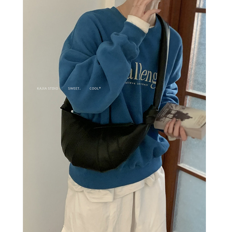 百搭ins斜挎包包女2024新款潮时尚复古马鞍包小众韩国单肩新月包,淘宝优惠券,粉丝福利购,淘宝优惠卷