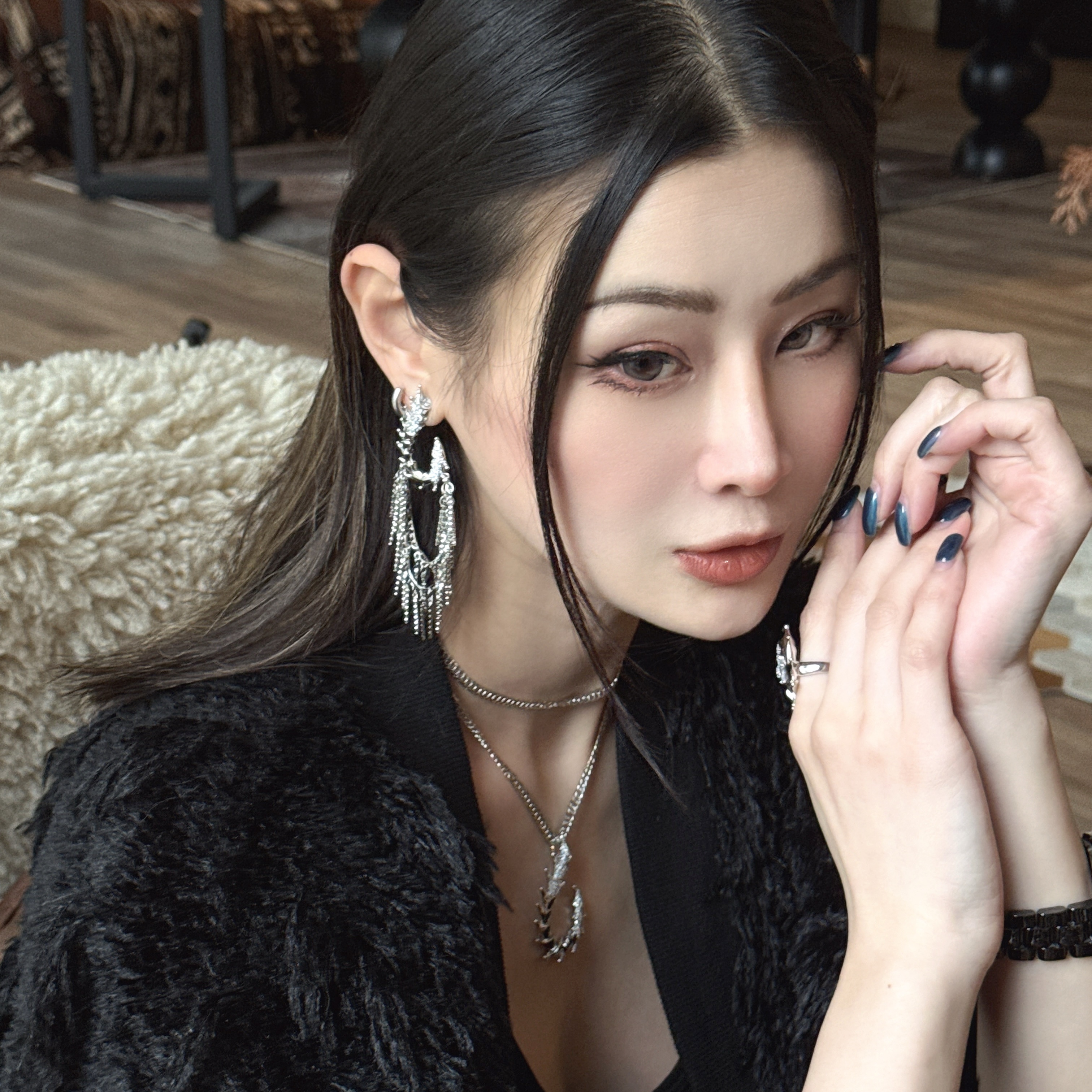 INSANE/云山 铜合金合成锆石耳饰 小众轻奢气质海妖系列流苏耳钉 - 图0
