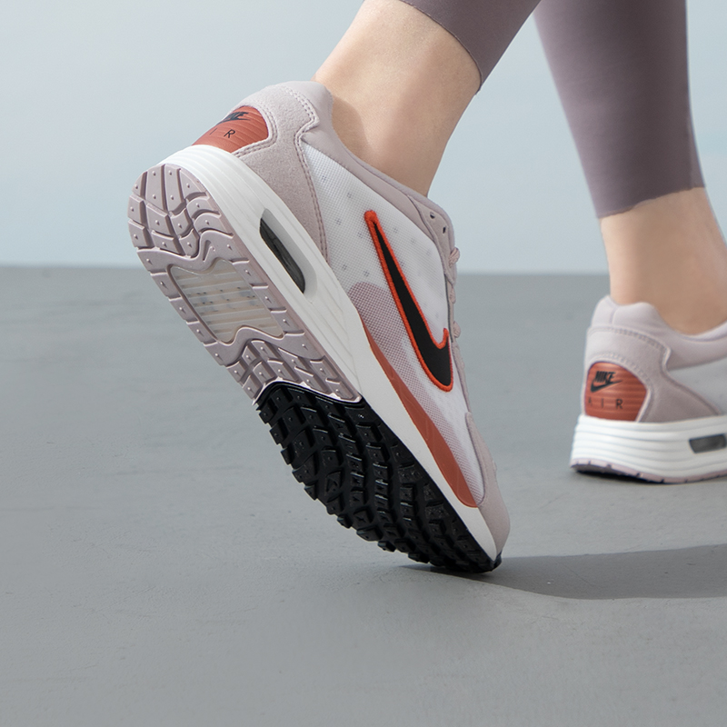 耐克NIKE女鞋运动鞋夏季AIR MAX SOLO缓震耐磨轻便跑步休闲鞋