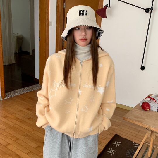 KHIAN SOON国潮秋冬刺绣翅膀logo星星图案拉链毛衣连帽外套女加厚