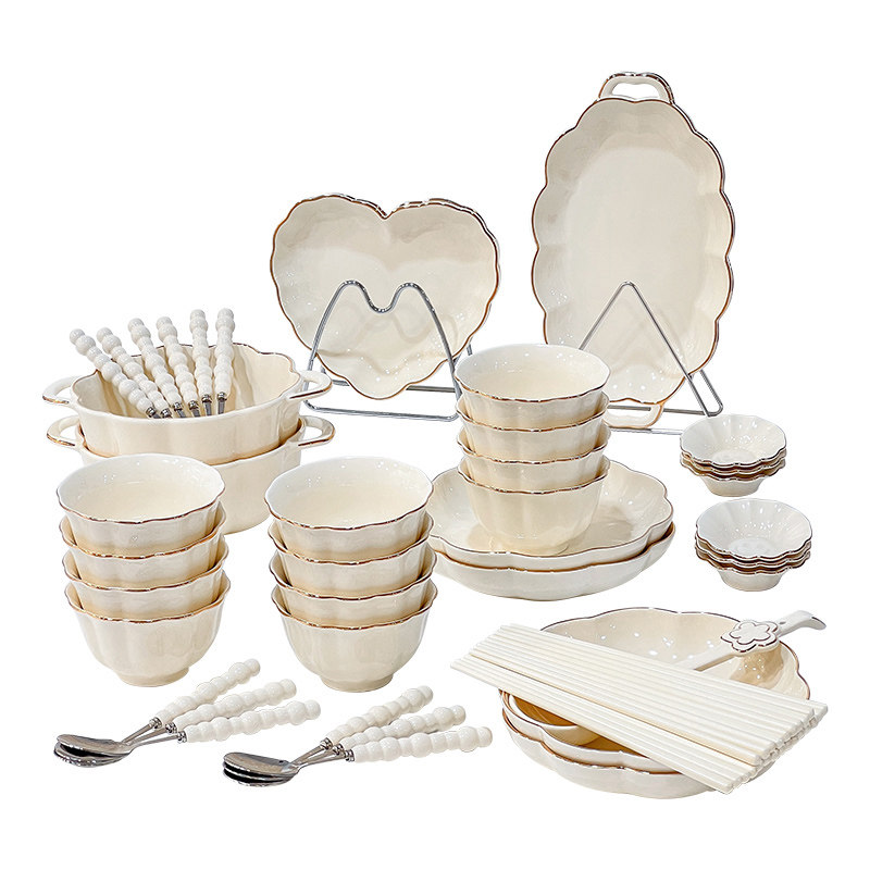 轻奢乔迁餐具套装2025新款高颜值家用吃饭碗米饭碗汤碗盘子碗组合,淘宝优惠券,粉丝福利购,淘宝优惠卷