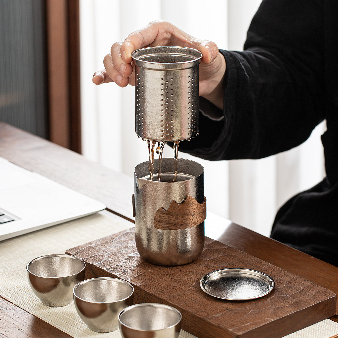 Pure titanium high-end travel tea set portable outdoor tea drinking equipment one pot three cups tea set gift