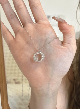 得物旗舰郁金香幸运花环s925纯银项链女轻奢小众高级感生日礼物