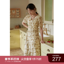 Solo bouquet dress Dress Woman Fat Mm Summer Thin light breathable Jane about small V neckline Slim Fit Tea Hysteria