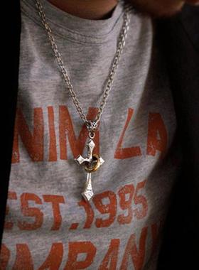 简约百搭复古十字架项链男潮流个性长款毛衣链罗马立体十字架吊坠