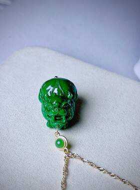 爆款满绿色貔貅招米米项链精工立体雕刻貔貅项链坠男女都可以戴