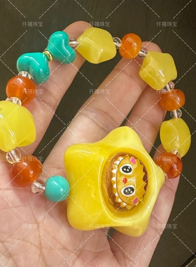 秋冬新品上新原创设计款蜜蜡啦布布手串女款高颜值琥珀鸡油黄手链
