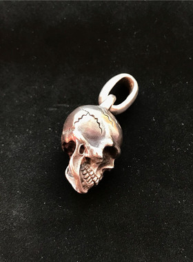 摇滚风重金属中号骷髅925银吊坠