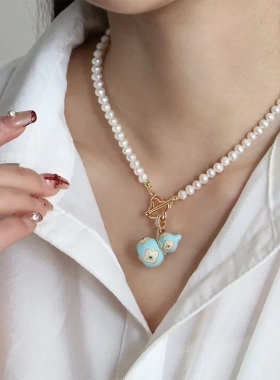 原创时尚精致红色四叶草葫芦项链简约高级感复古百搭本命年锁骨链