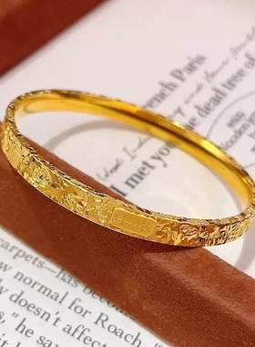 订婚五金仿真首饰爆闪三面碎碎冰