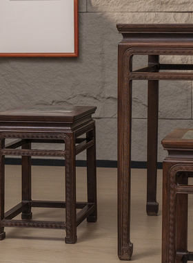 红木镶绿石雕回纹方桌方凳成套