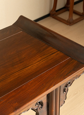 清代红木夹头榫如意云纹翘头案