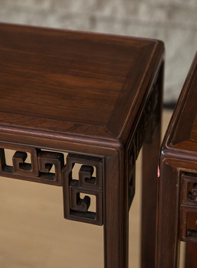 红木透雕拐子纹拦水线四面平花几