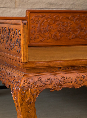 黄花梨浮雕螭龙灵芝三围屏罗汉床