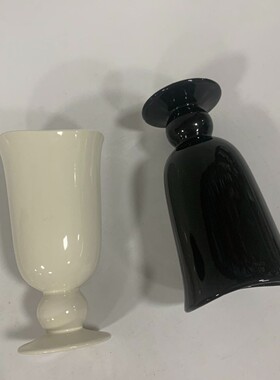 高脚铃铛陶瓷花瓶高级感桌面玄关家居摆件客厅餐桌装饰花器