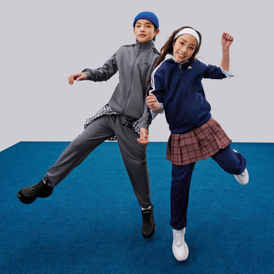 男女大童休闲长袖套装儿童秋季adidas阿迪达斯轻运动KC8475