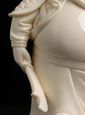 中国白陶瓷关公二爷雕像客厅摆件