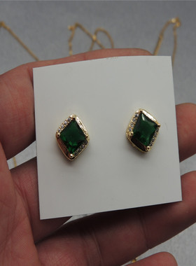 饰品厂家直销精美设计欧美优雅西洋靓丽黄铜锆石耳钉项链NB36