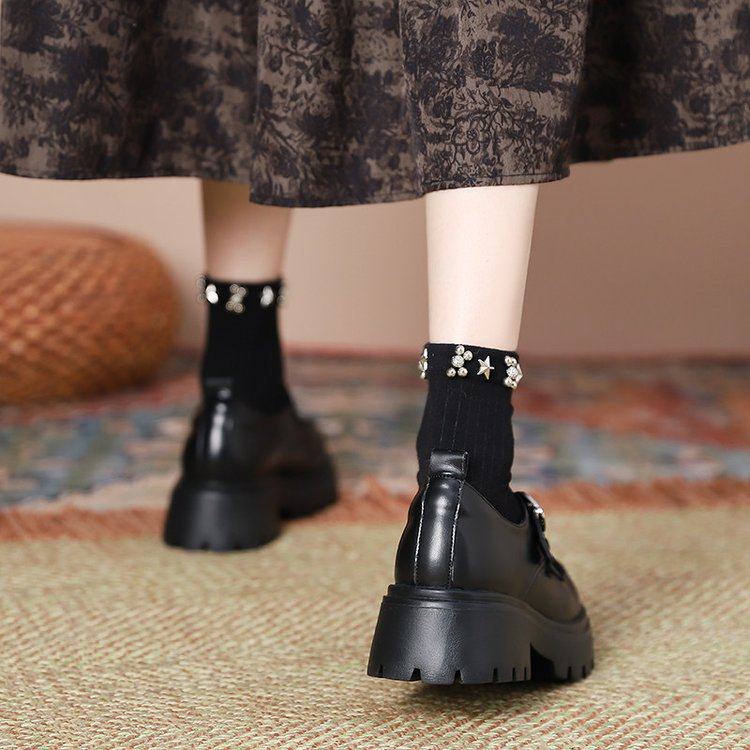 百搭英伦黑色厚底小皮鞋女法式深口单鞋2026新款春秋乐福玛丽珍鞋,淘宝优惠券,粉丝福利购,淘宝优惠卷