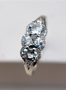 星赞S925纯银镀金约0.38克拉天然海蓝宝戒指椭圆三石高级轻奢简约