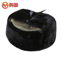 100 The old fashioned Lei Feng cap Winter anti-cold and warm protecting ear can adjust the Lei Feng cap thickened and added suede security door