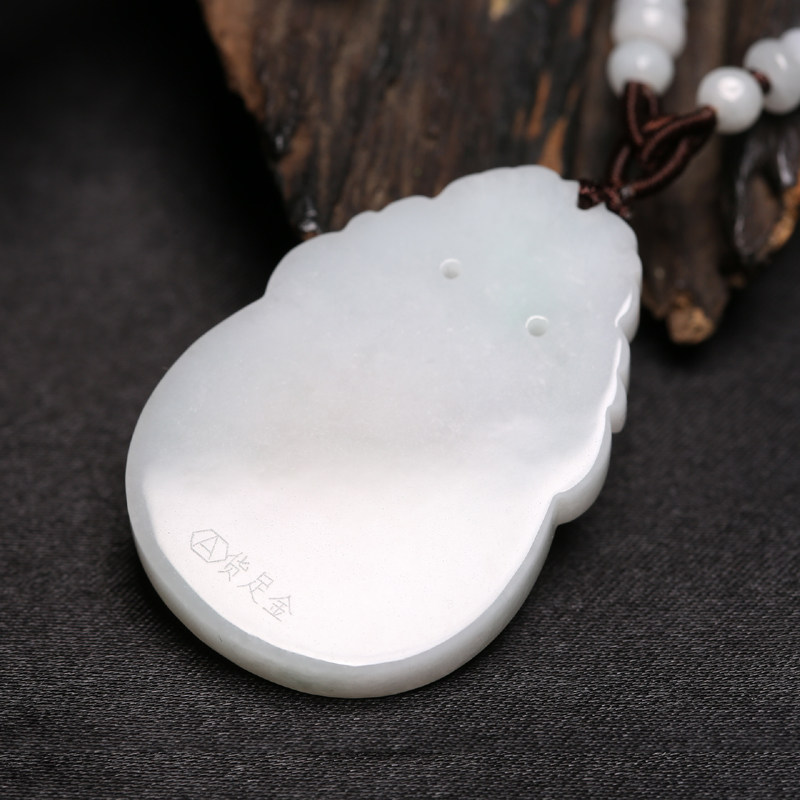 金镶玉2020年双猪承运属羊人的吊坠 宫妃项坠/吊坠