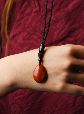 红竹石吊坠护身符饰品苦情痣项链