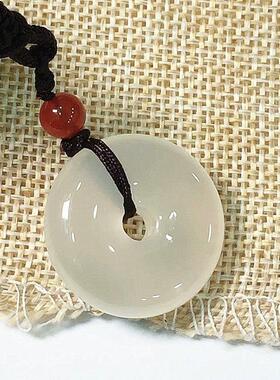 流行珠宝 厂家直销冰种玛瑙白玉髓平安 男女玉器吊坠情侣款项链
