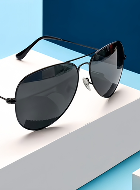 雷朋司机开车专用偏光太阳镜