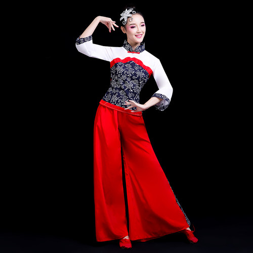 东北大秧歌服新款手绢舞蹈服装广场舞采茶女演出服套装二人转表演 - 图1