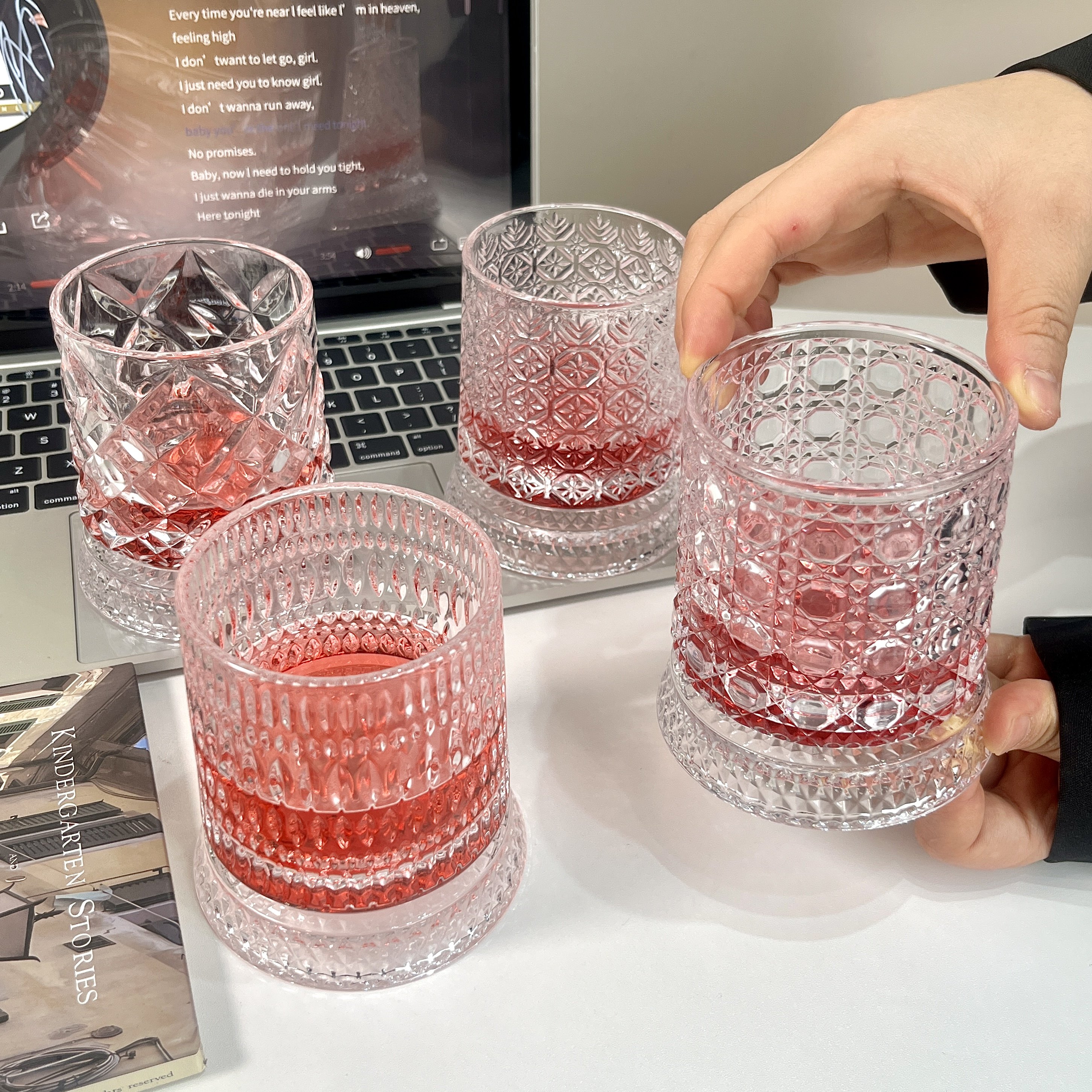 洋酒杯套装家用威士忌酒杯高端XO专用杯网红创意可旋转水晶玻璃杯,淘宝优惠券,粉丝福利购,淘宝优惠卷