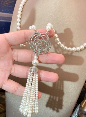 秋冬花朵立体满钻珍珠女新款爆款小众长款流苏吊坠项链毛衣链配饰