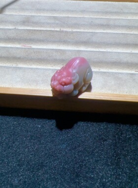 天然盐源玛瑙精工双色貔貅