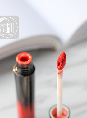 唇炎保湿显白雾面唇釉唇泥奈媚儿