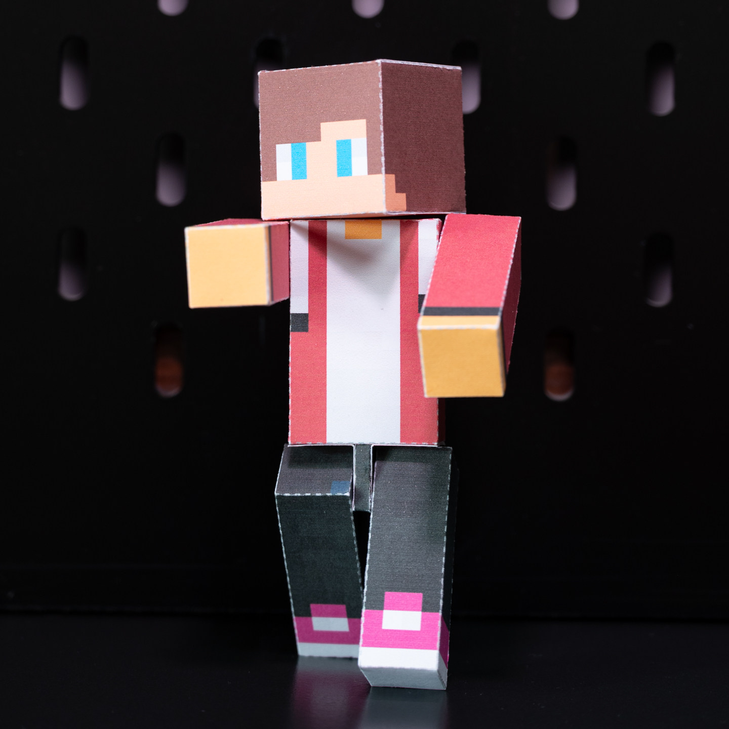 我的世界磁力超可动杰杰麦琪乔治菜鸟diy手工纸模型人偶手办周边,淘宝优惠券,粉丝福利购,淘宝优惠卷