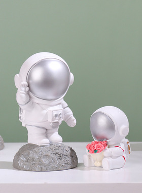 太空宇航员摆件儿童树脂工艺品