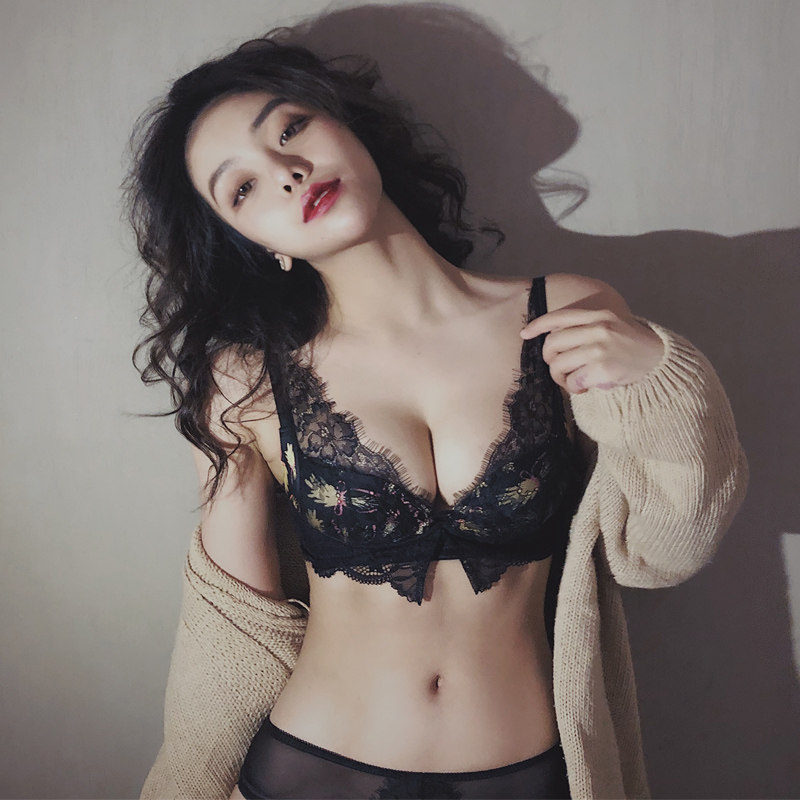 安娜蜜语小胸聚拢内衣女无钢圈性感 安娜蜜语文胸套装