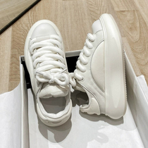 Small CKerwin ultra-fire thick bottom small white shoes small crowdsourced design feeling board shoes 2023 new 100 hitch sports old daddy shoes