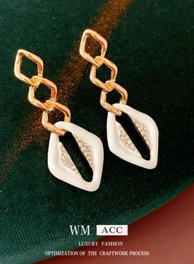 vintage镶钻滴油嘴唇首饰套装