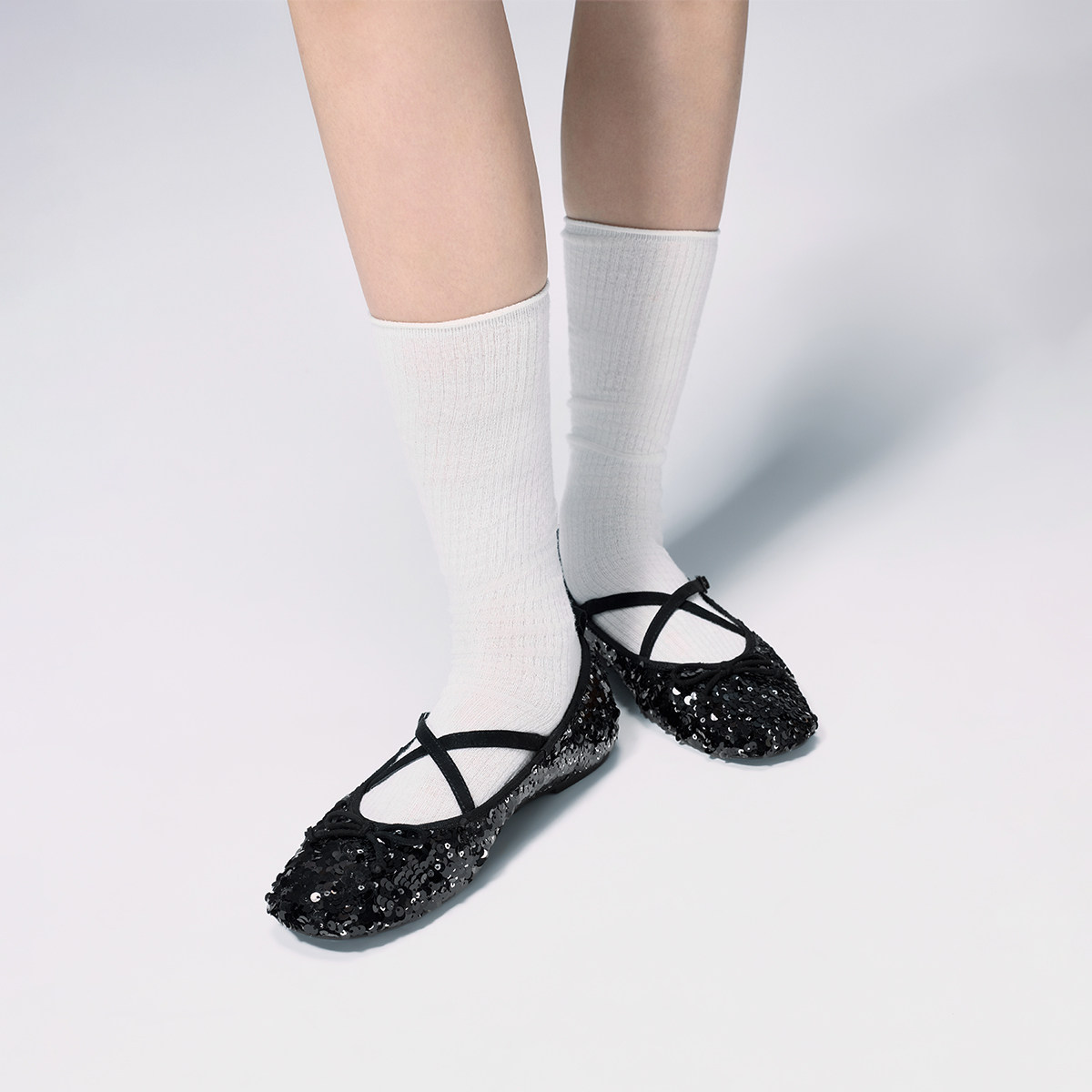 CHARLES&KEITH25冬新款CK1-70381023-2平底亮片蝴蝶结玛丽珍单鞋,淘宝优惠券,粉丝福利购,淘宝优惠卷