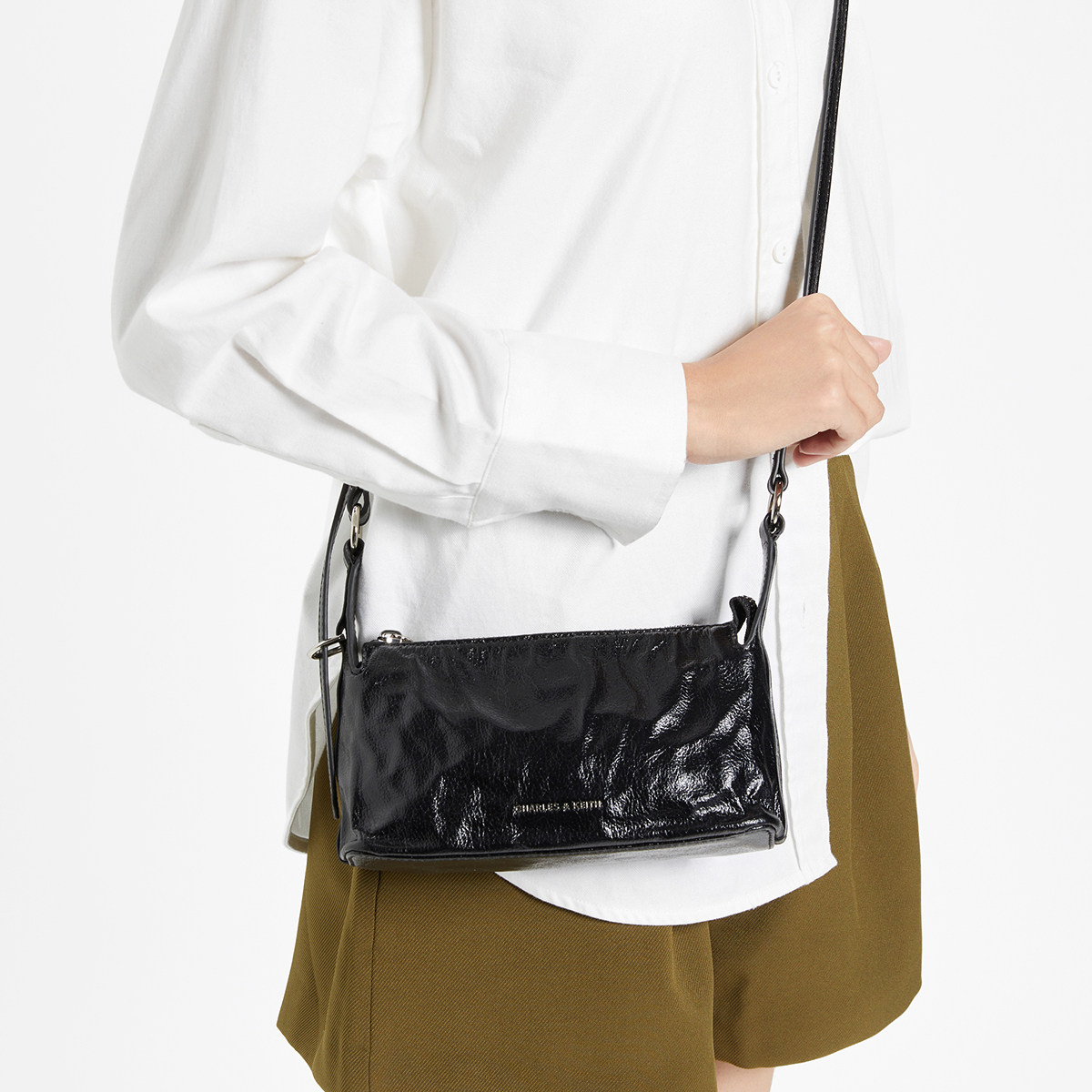 【情人节礼物】CHARLES&KEITH女包CK2-80160183褶皱油蜡皮小方包