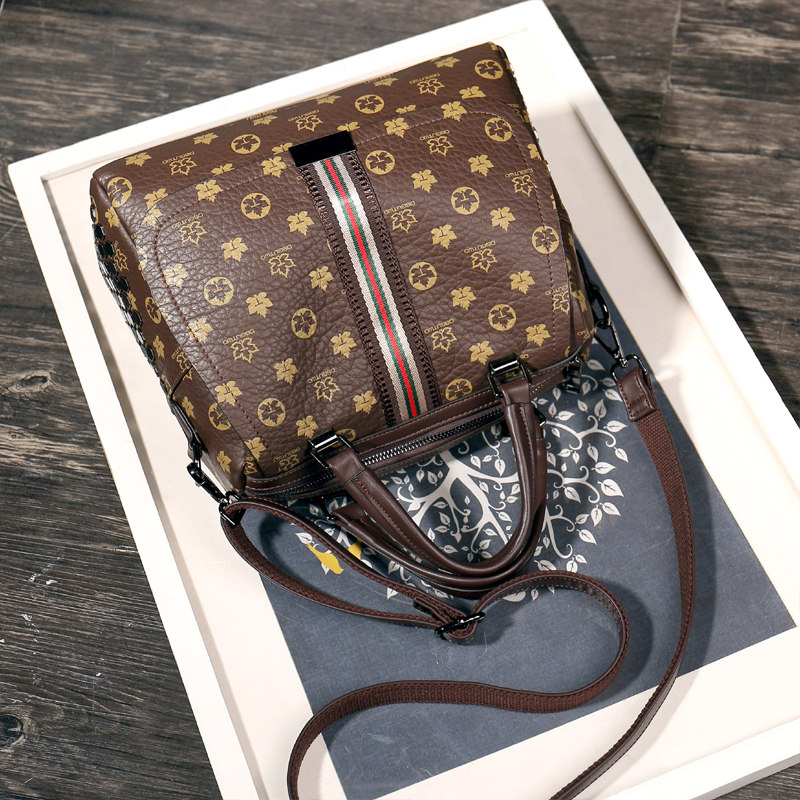 2020春夏新款潮大容量单肩斜挎包 琉宇女士包袋