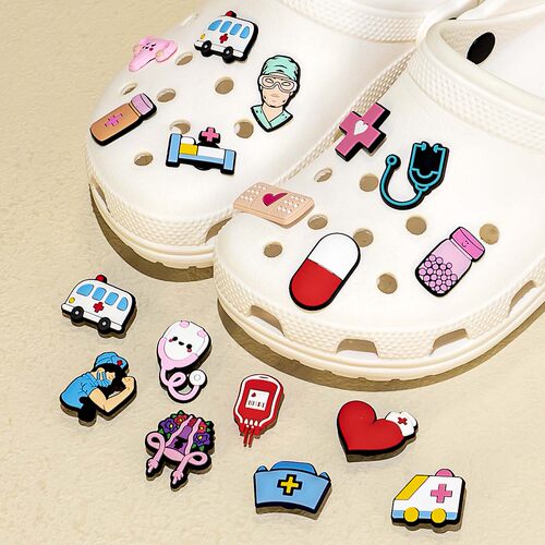 Crocs洞洞鞋花鞋扣医疗可爱系列卡通创意鞋上装饰扣可拆卸配套装 - 图2