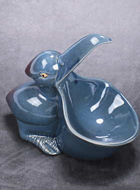 海洋鹈鹕创意招财陶瓷收纳摆件