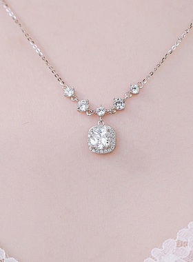 周大生DC闪光冰糖项链