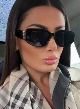 方形太阳眼镜女防紫外线太阳镜