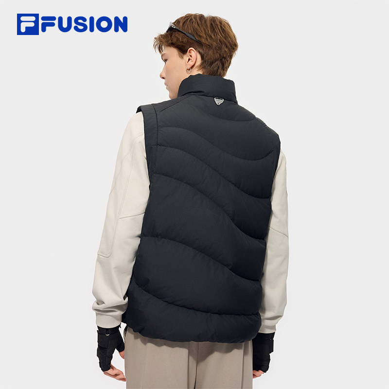 FILA FUSION斐乐潮牌羽绒马甲男2025冬新款休闲基础保暖连帽外套,淘宝优惠券,粉丝福利购,淘宝优惠卷
