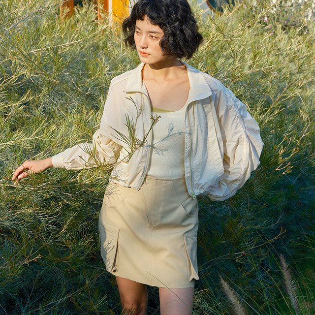 PIT retro solid color asymmetrical A-line workwear skirt for women 2025 summer slimming butt-covering hot girl short skirt